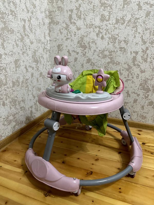 Ходунок для девочек Ходунок для девочек