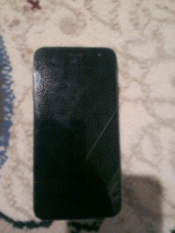 Telefon ishlatilgan Telefon ishlatilgan