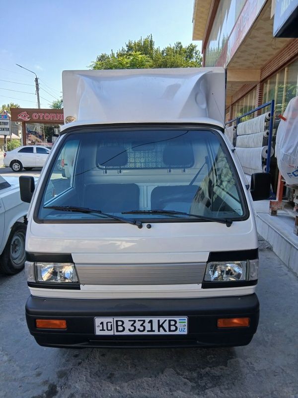 Labo sotiladi xolati yahshi uzimizniki Labo sotiladi xolati yahshi uzimizniki