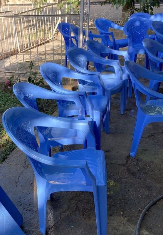 Plastmassa stul stiladi Plastmassa stul stiladi