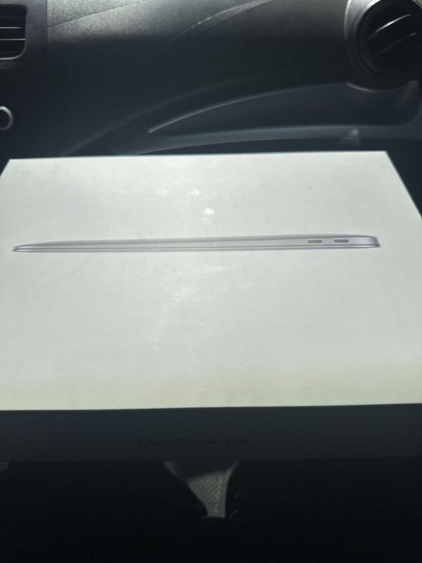 Macbook Air M1 2025