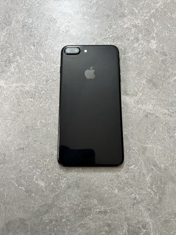iPhone 7 Plus 128GB Jet Black iPhone 7 Plus 128GB Jet Black