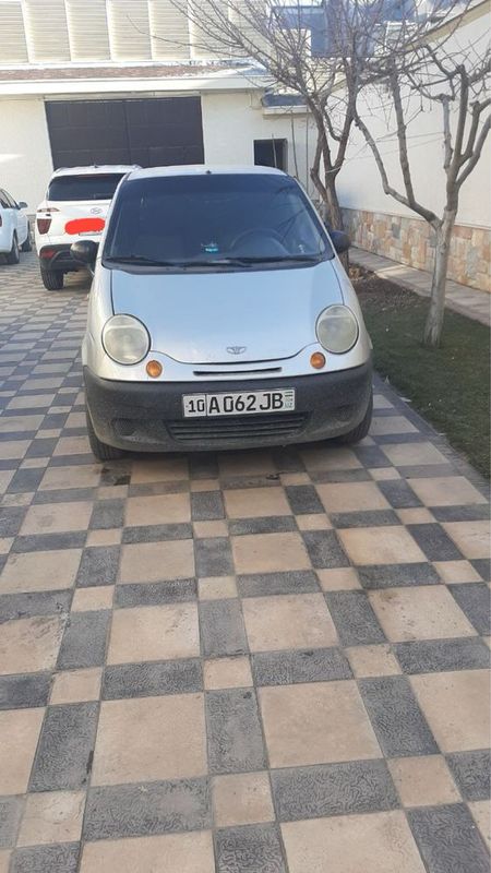 matiz 2004 xolati yaxshi ishi yo’q taxi da yurmagan