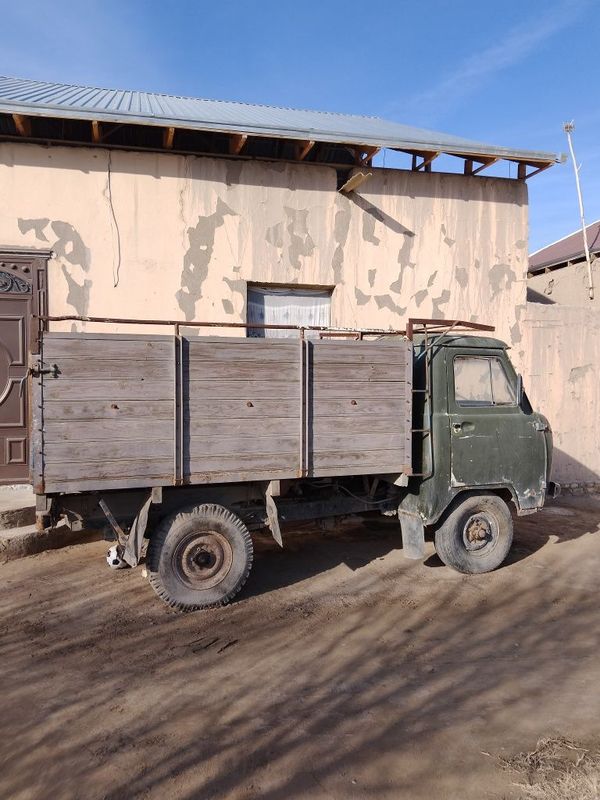 UAZ sotiladi, УАЗ сотилади