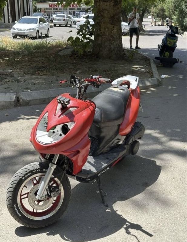 skuter sotiladi 150 kuba skuter sotiladi 150 kuba