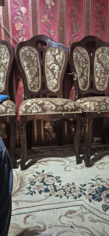 Срочно Продам Стулья Срочно Продам Стулья