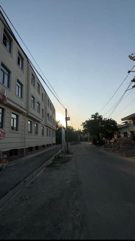 Birinchi etaj Sotiladi 82kv