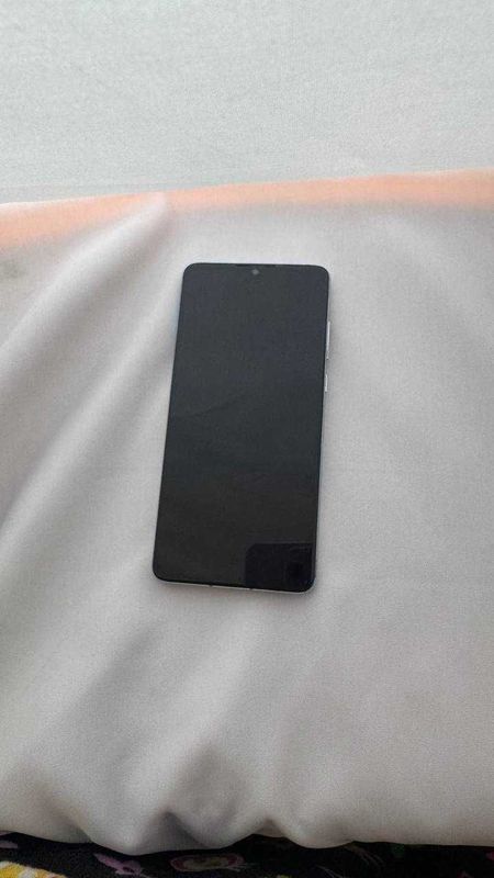 Huawei P40 lite LTE Huawei P40 lite LTE