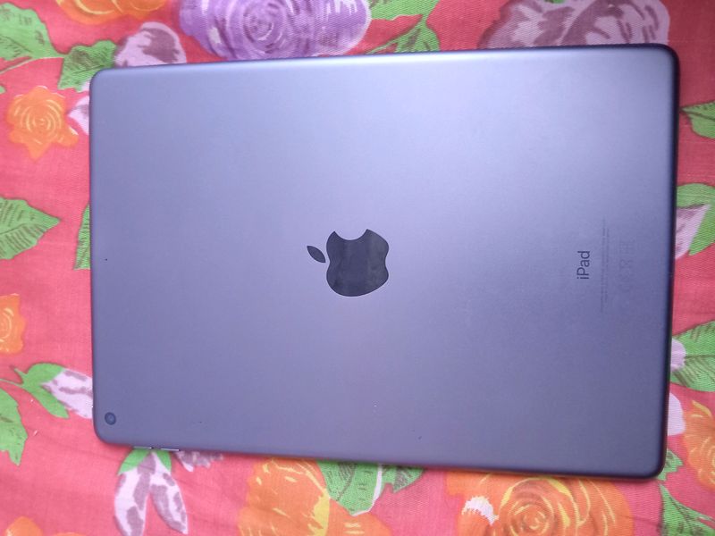 ipad 7 32/ rom ipad 7 32/ rom