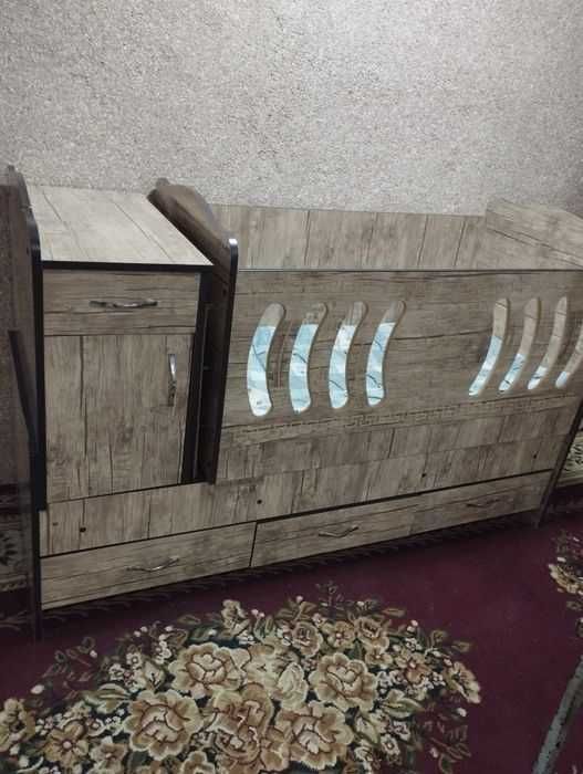 Детская кроватка Детская кроватка