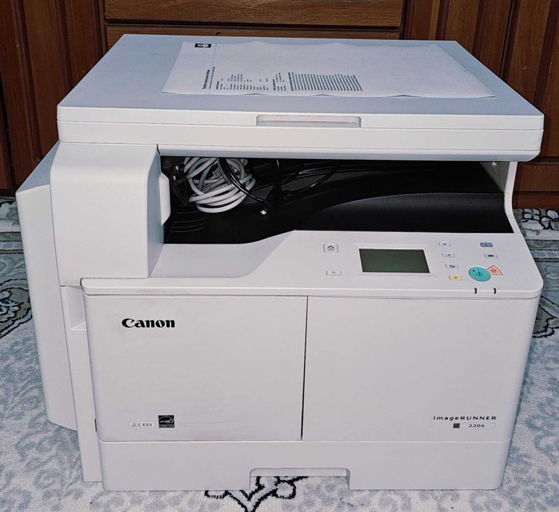 Canon iR 2204 A3 A4 Farmat 3/1 Printer Tiniq Kam ishlagan Srochno Canon iR 2204 A3 A4 Farmat 3/1 Printer Tiniq Kam ishlagan Srochno