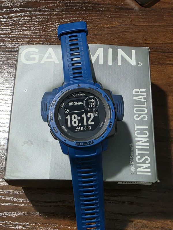Смарт-часы Garmin Instinct Solar Смарт-часы Garmin Instinct Solar