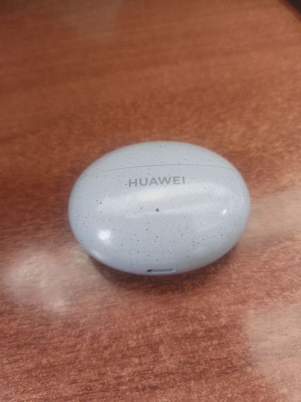 Huawei freebuds 5i Huawei freebuds 5i