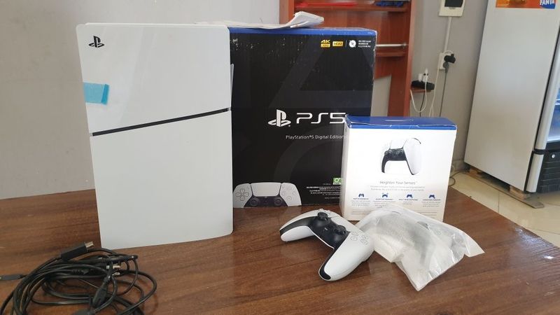 PS 5 Плэстейшин 5 PS 5 Плэстейшин 5