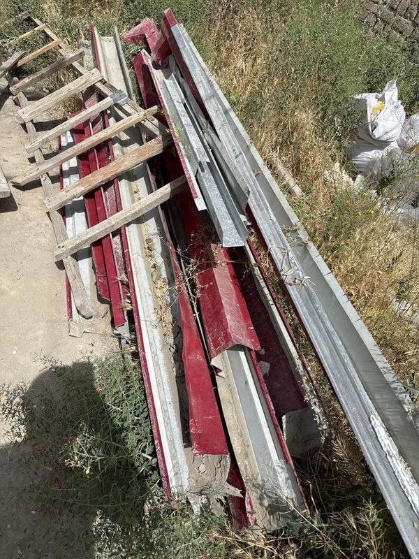 Tarnovlar sotiladi Tarnovlar sotiladi