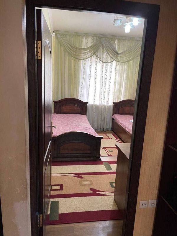 Yunusobod 4, 3 xona, maklersiz