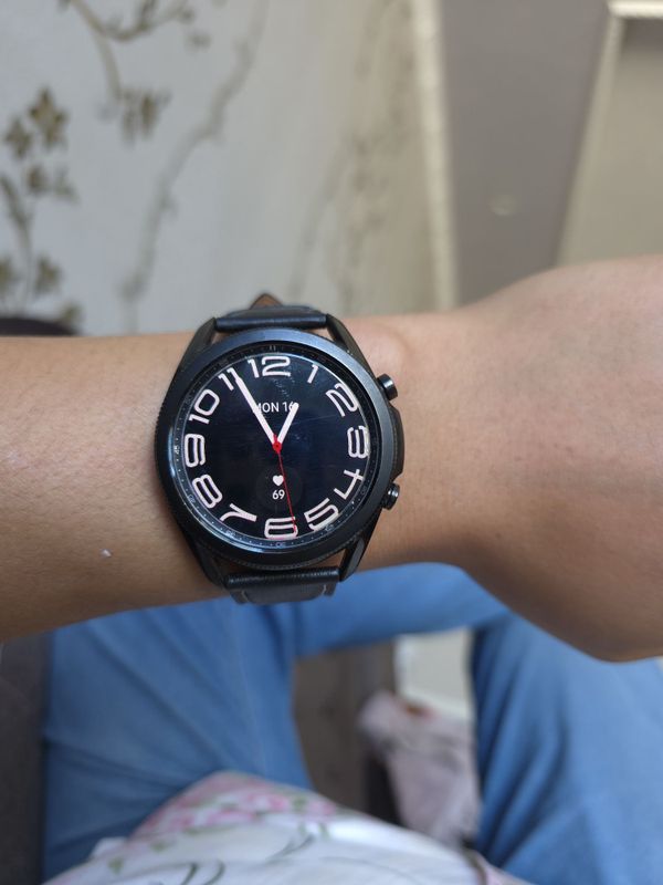 Samsung watch 3 45mm 1/8gb xotira Samsung watch 3 45mm 1/8gb xotira