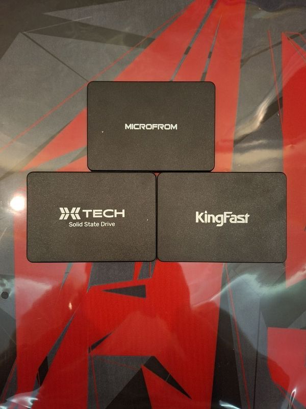 Продаются новые SSD SATA 256GB Open Box Продаются новые SSD SATA 256GB Open Box