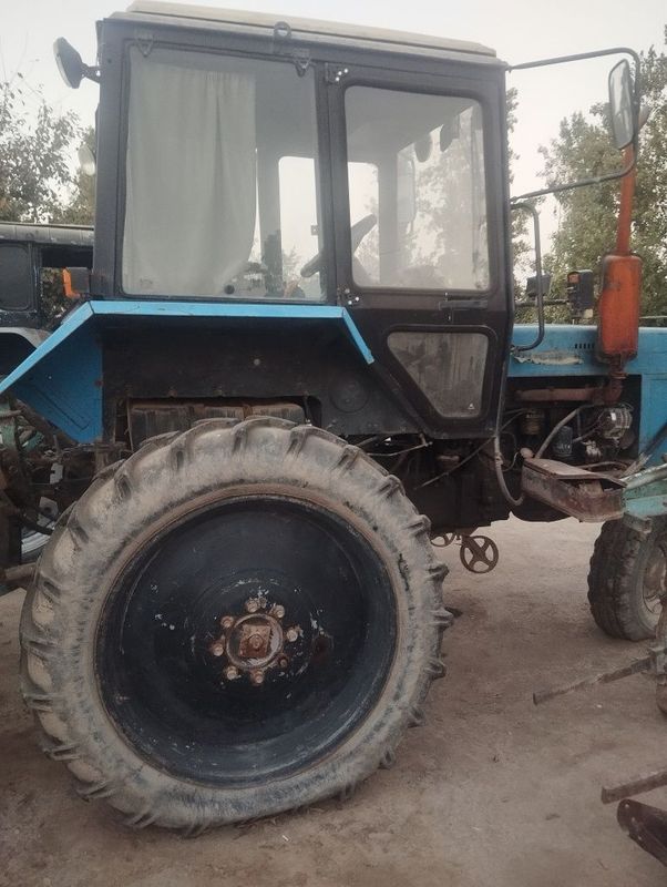 Трактор сотилади (Traktor sotiladi)