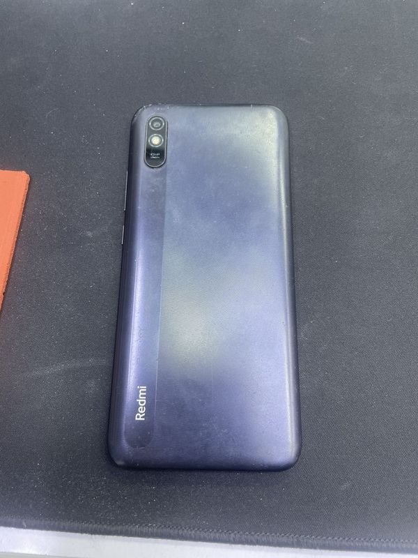 Redmi 9A 32gm sastanyasi yaxwi Redmi 9A 32gm sastanyasi yaxwi