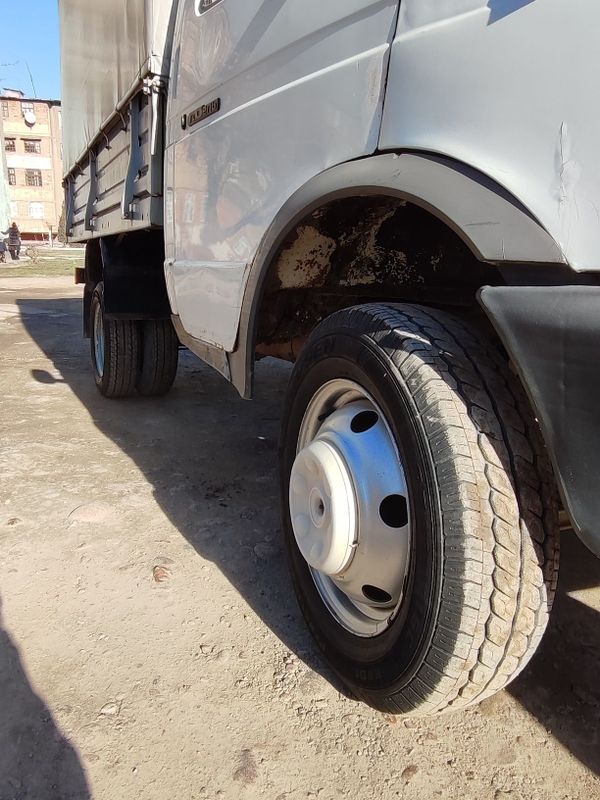 Газель бортовой 1996г