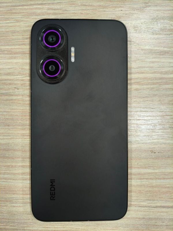 Redmi Turbo 4 Pro 12/512GB Redmi Turbo 4 Pro 12/512GB