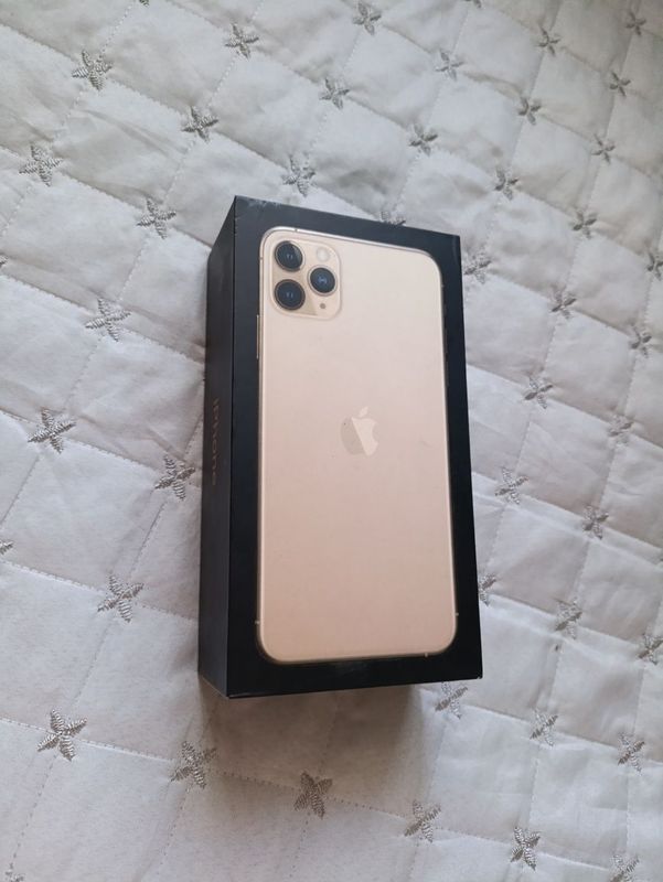 коробка от iPhone 11 pro max коробка от iPhone 11 pro max
