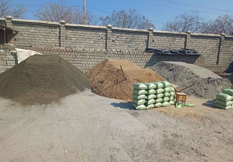 Кум шебен кленец тупрок Кум шебен кленец тупрок