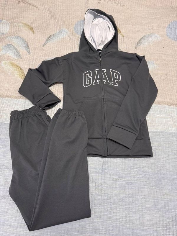 Спортивка GAP, новая