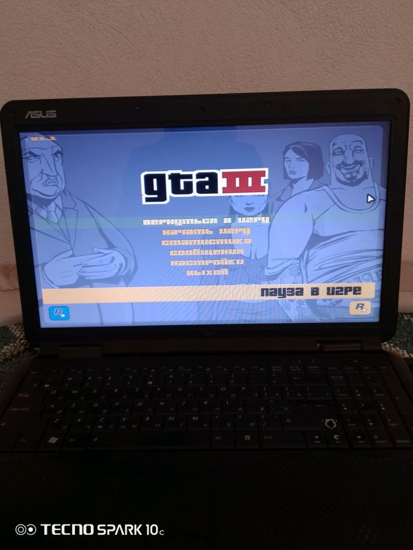 Asus noutbuk sotiladi Asus noutbuk sotiladi