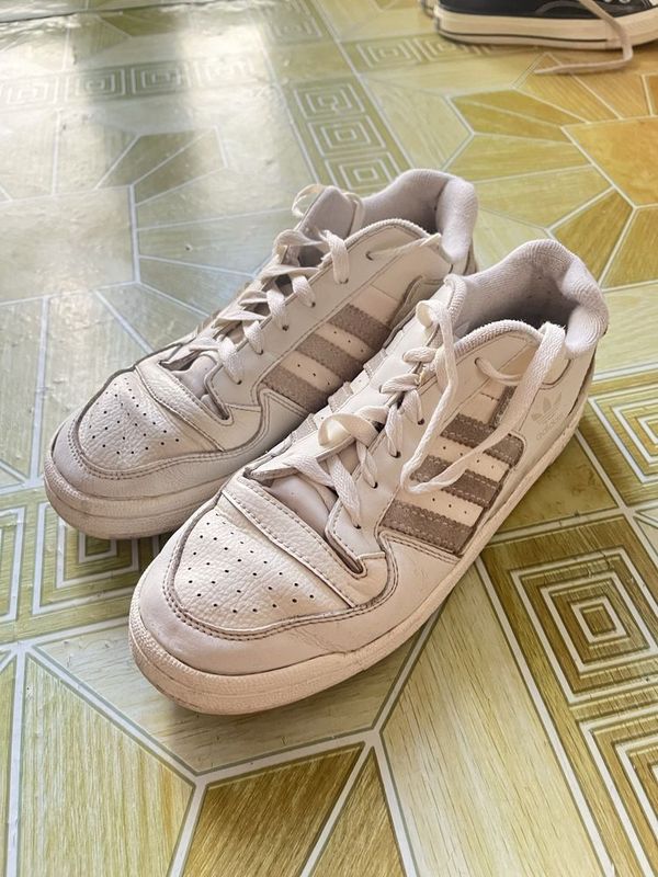 adidas кеды сотилади adidas кеды сотилади