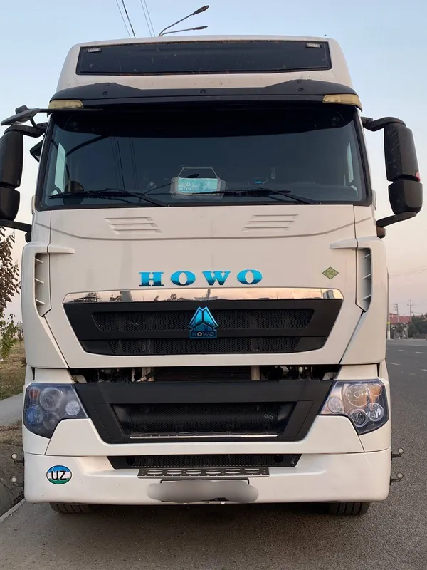 Тягач Howo T7H 430