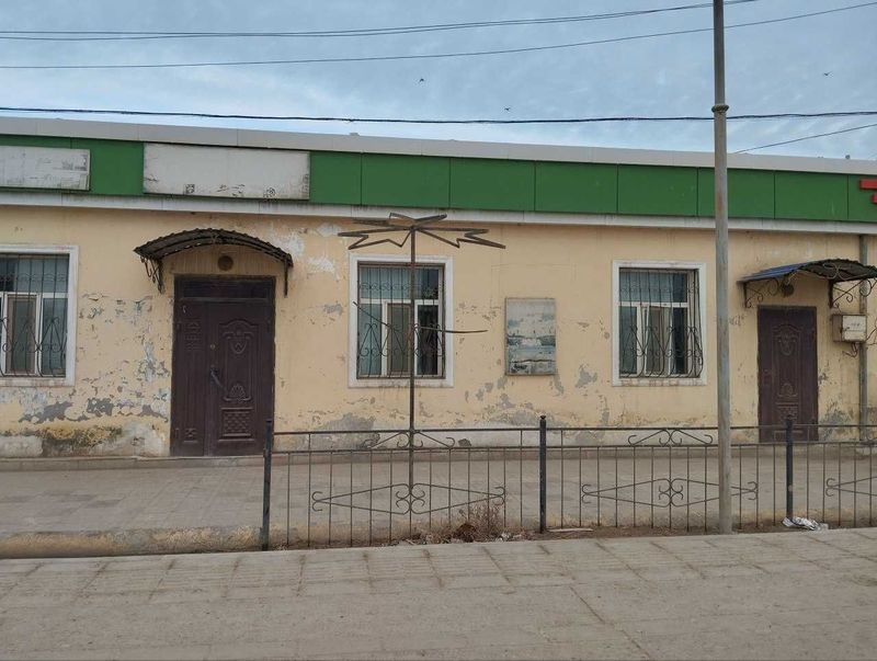 Qongirot tumanida Dokon binosi bolib tolash sharti bilan sotiladi Qongirot tumanida Dokon binosi bolib tolash sharti bilan sotiladi