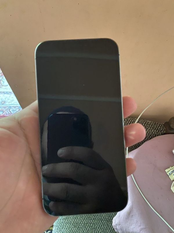 Iphone 12 pro qora