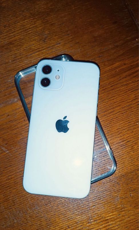 iphone 12 ideal 74% 128GB White iphone 12 ideal 74% 128GB White