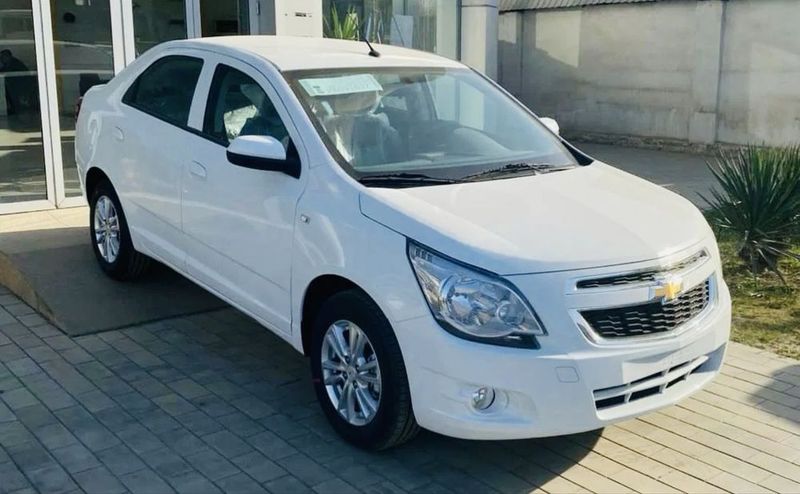 Cobalt yangi bez probeg (avtomat 4 pzt) Cobalt yangi bez probeg (avtomat 4 pzt)