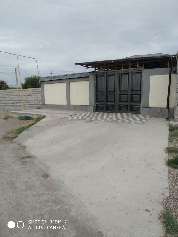 Продам свой дом 3,2 сотки. Г.Нурафшан Продам свой дом 3,2 сотки. Г.Нурафшан