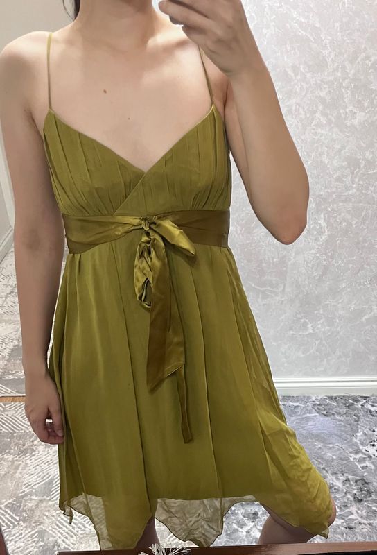 Нежное платье хаки Нежное платье хаки