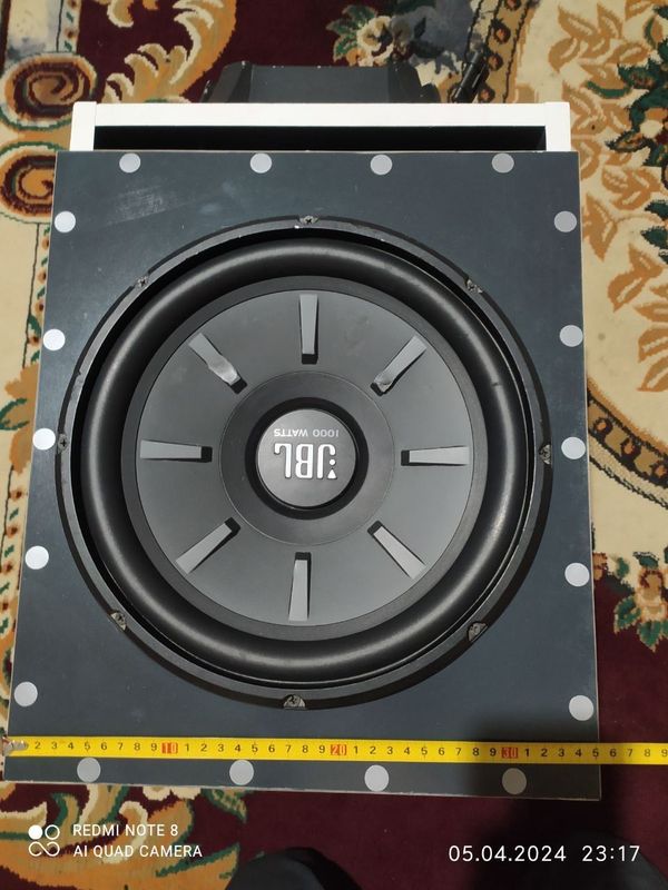 JBL BASS BOCHKA Pionerr Uselitel