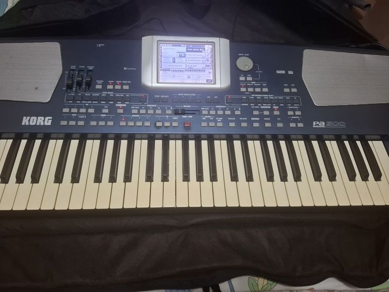 Сентизатор KORG PA 500. Сентизатор KORG PA 500.