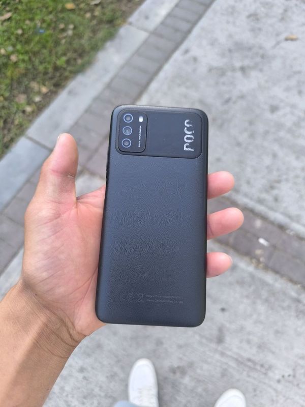 Poco m3 6-128gb.
