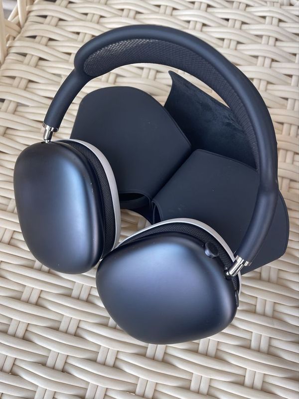 Airpods max original