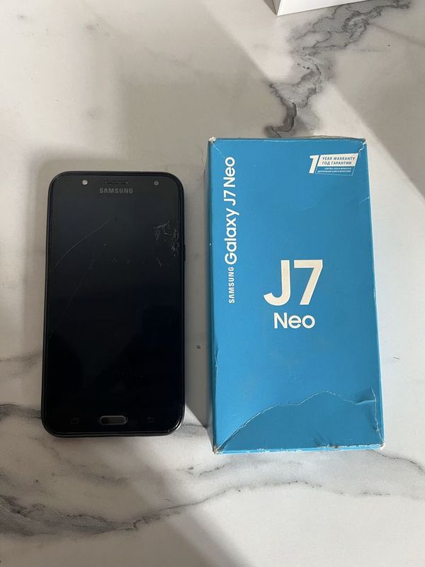 Samsung j7 neo sotiladi Samsung j7 neo sotiladi