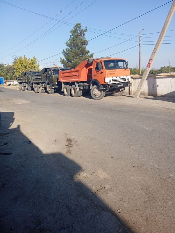 Kamaz sotiladi naxadu ishlab turgan moshina Kamaz sotiladi naxadu ishlab turgan moshina