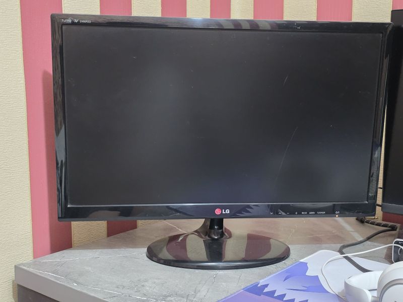 LG 24", 75hz, full hd, ips