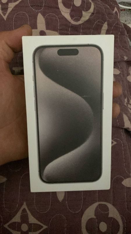 Xr 15pro korpus Amerikaniskisi bor