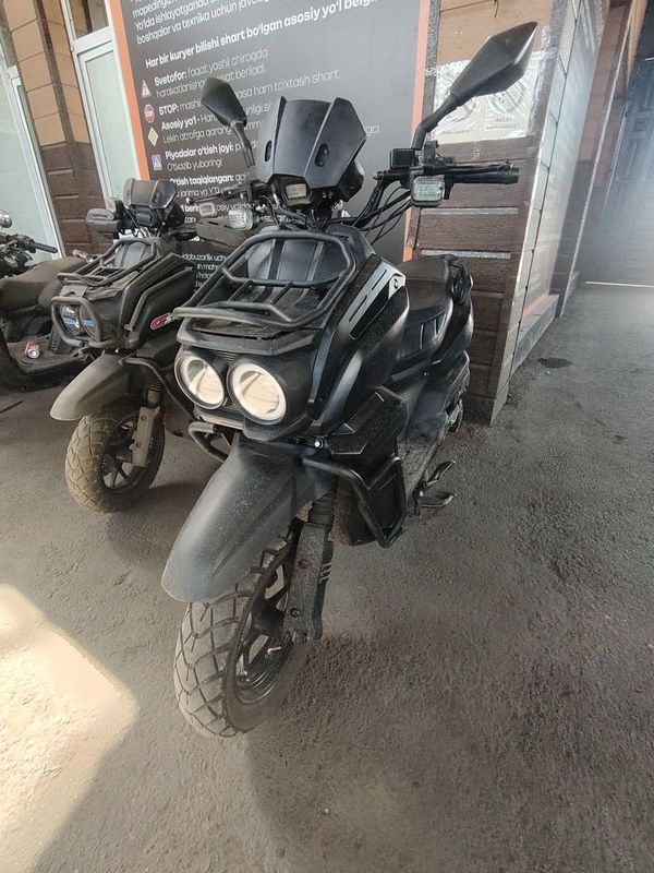 Skuter Tank zo'r sastyana