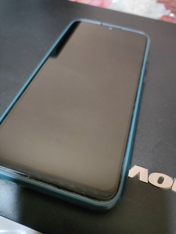 Телефон HONOR 10i 128/4 Телефон HONOR 10i 128/4
