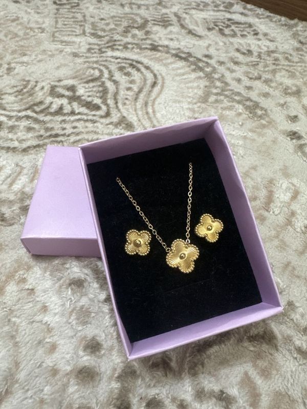 комплект Van Cleef сережки+цепочка комплект Van Cleef сережки+цепочка