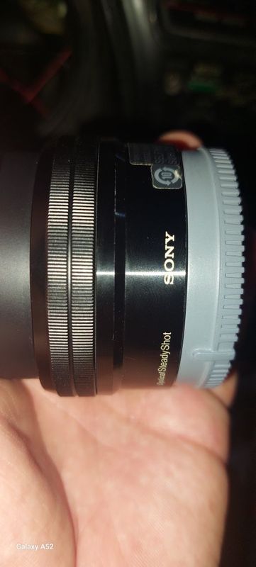 Sony alfa obiktiv sotiladi 16 50 o.25mm Sony alfa obiktiv sotiladi 16 50 o.25mm